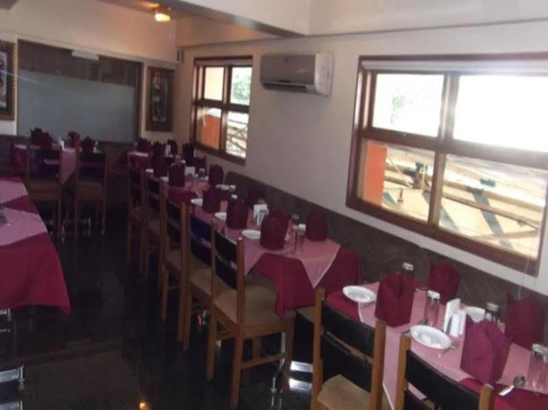 Hotel Ravikant Pune Esterno foto